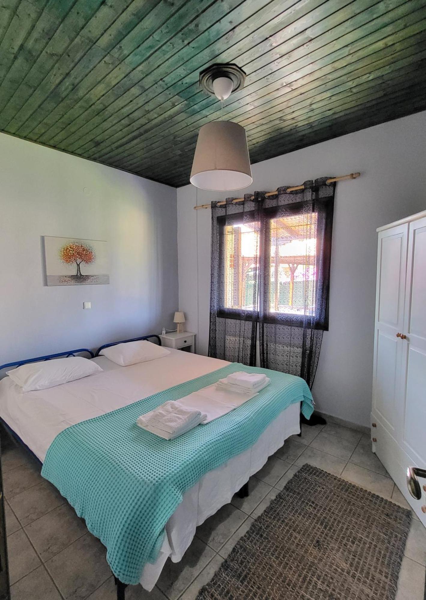 Villa Trifon By Rentalspro Services -Nea Potidea Halkidiki Buitenkant foto