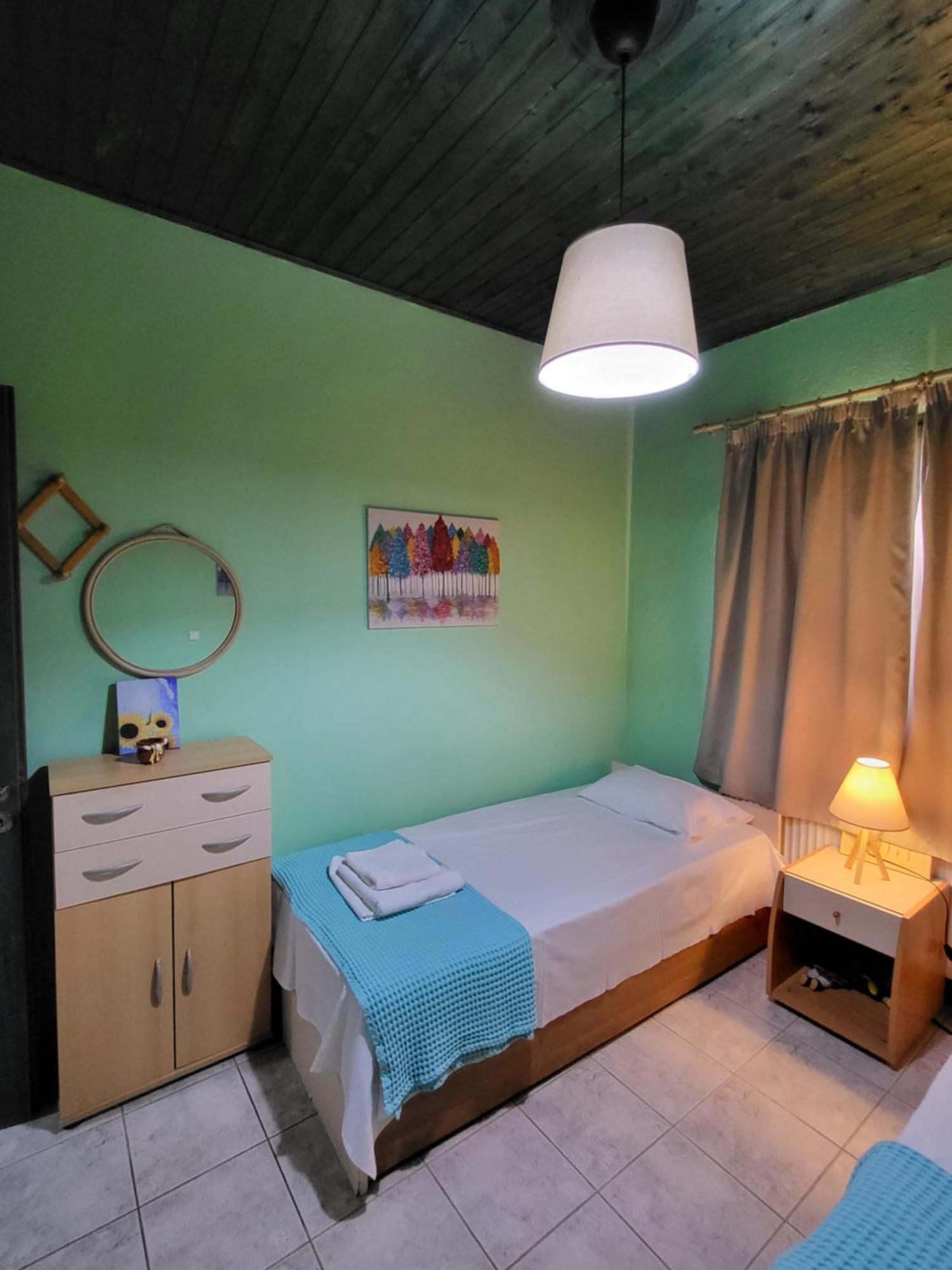 Villa Trifon By Rentalspro Services -Nea Potidea Halkidiki Buitenkant foto