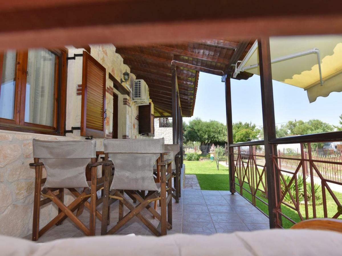 Villa Trifon By Rentalspro Services -Nea Potidea Halkidiki Buitenkant foto