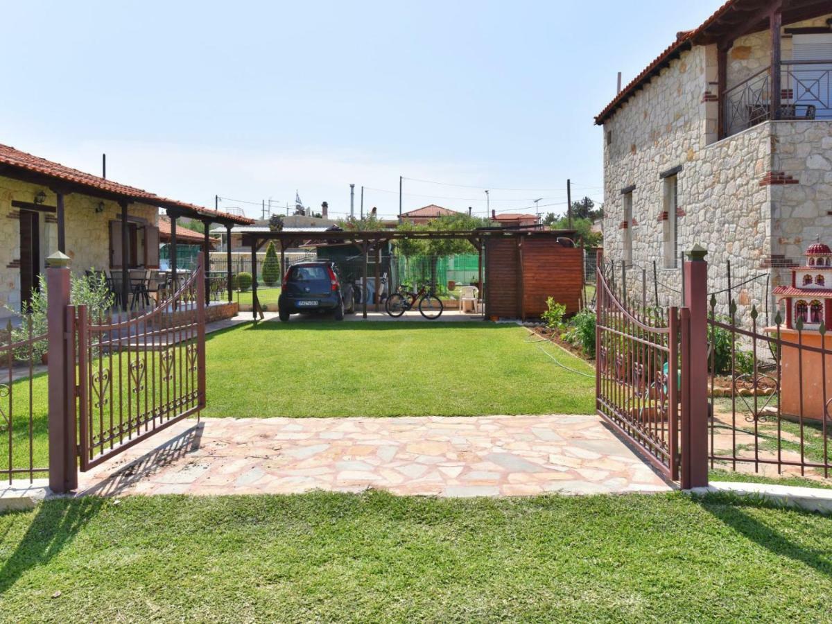 Villa Trifon By Rentalspro Services -Nea Potidea Halkidiki Buitenkant foto