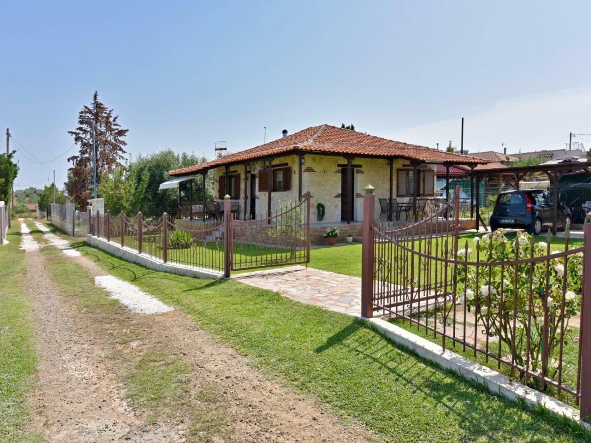Villa Trifon By Rentalspro Services -Nea Potidea Halkidiki Buitenkant foto